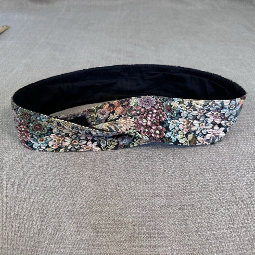Vintage Wide Floral Tapestry Belt  S/M  Cottage Core Boho Cotton 536
